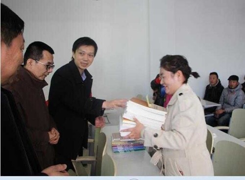 1563327236.jpg 1-1Q01G12130332.jpg